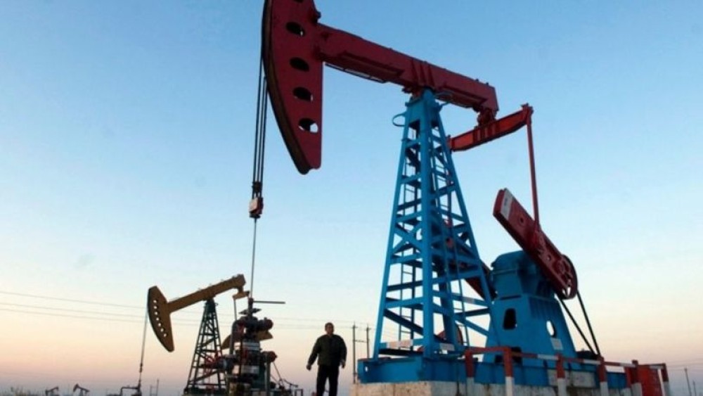 Petrolde yatay görünüm