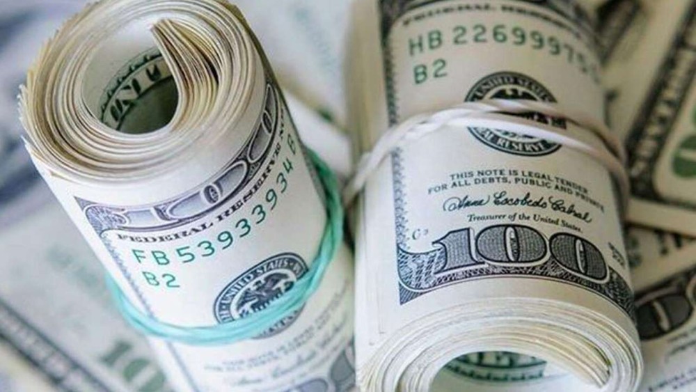 TCMB rezervleri yaklaşık 4 milyar dolar geriledi